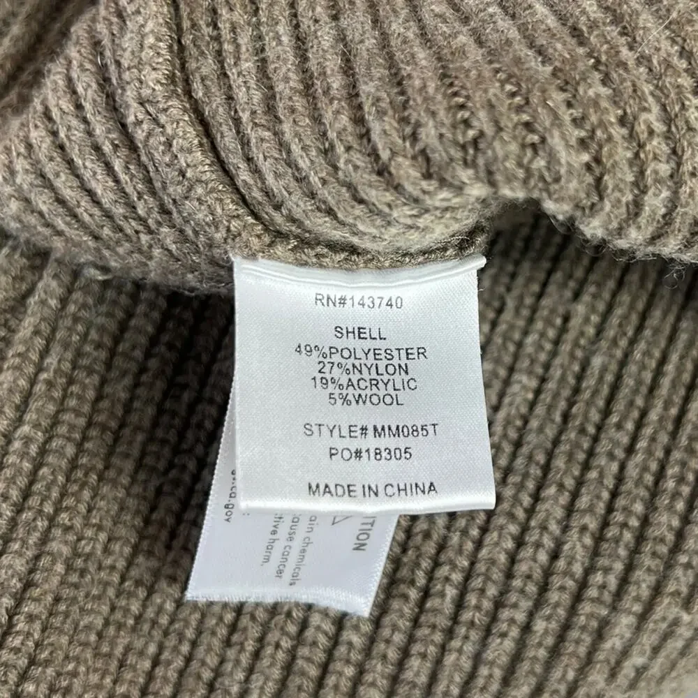 Hyacinth House Quinlan Quarter Zip Cropped Sweater in Mushroom Size Small - Picture 5 of 7